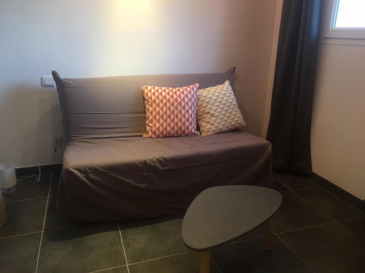 2 Pieces Et Mezzanine Des 2 Nuits Apartment Vedène Екстериор снимка